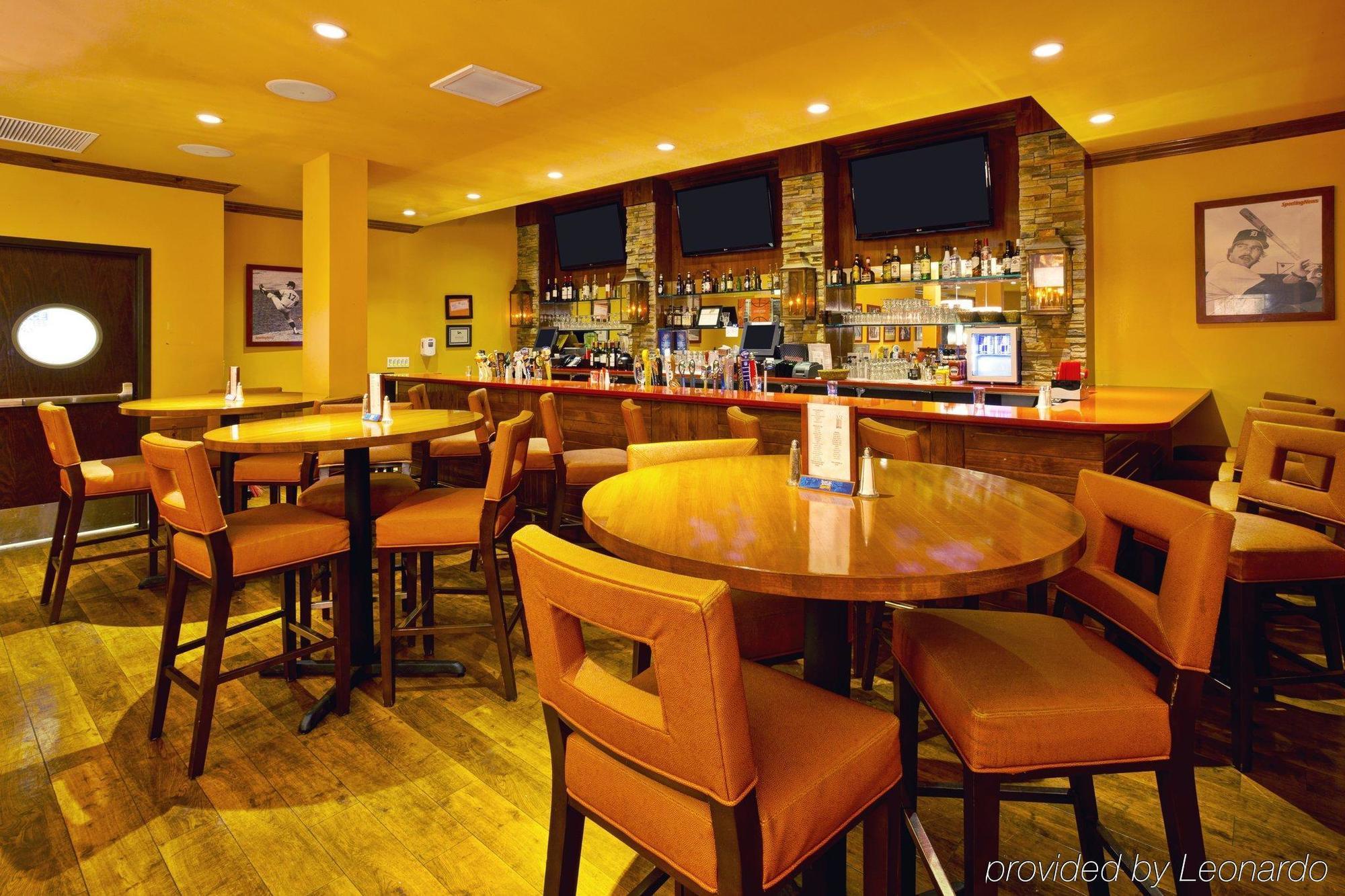 Holiday Inn Detroit Metro Airport By Ihg Ромулус Экстерьер фото