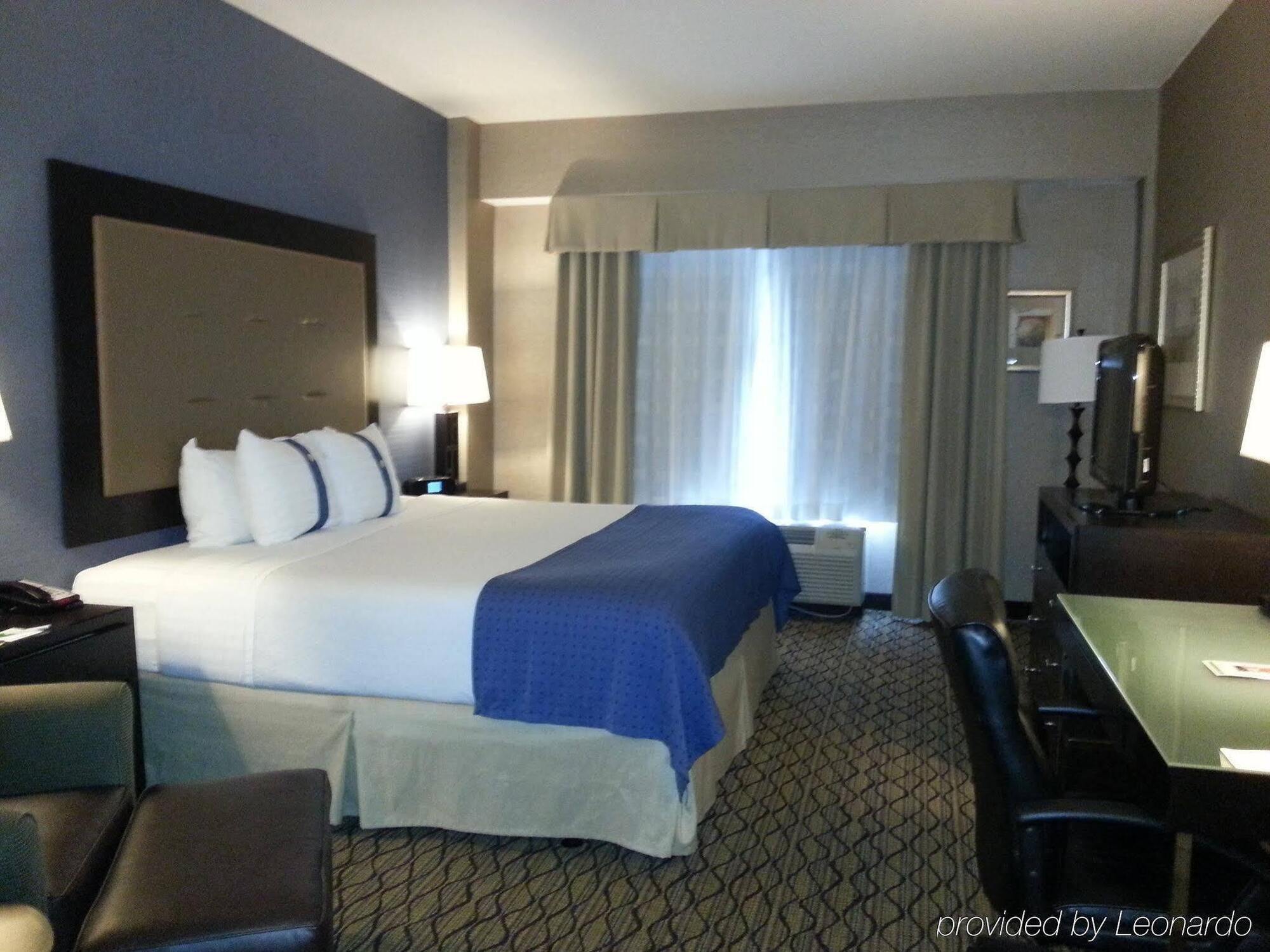 Holiday Inn Detroit Metro Airport By Ihg Ромулус Экстерьер фото